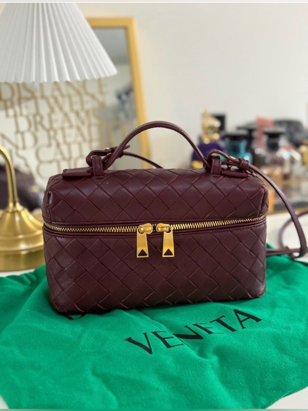 Quilted Leather Top-Handle Cosmetic Bag - Burgundy - Picture 2 of 8